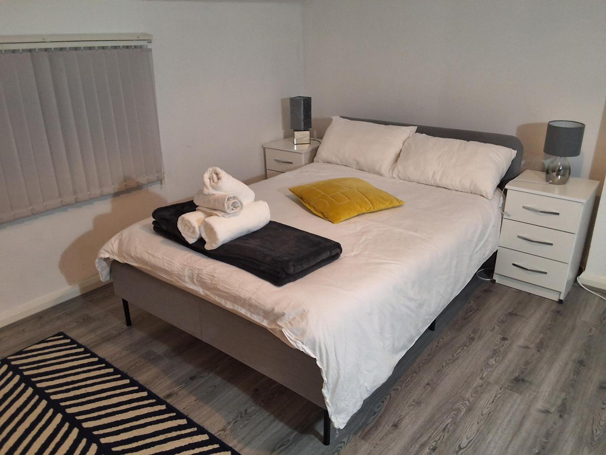 Zak Air 9 People's Guest house *